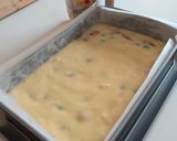 Foto del passaggio 3 della ricetta Tortina gluten free con Yogurt al limone e frutti di bosco
