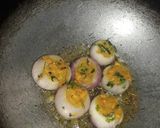 A picture of step 3 of Malai Bharva pyaaz / stuff onion.