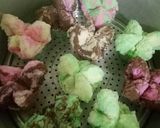 Foto langkah ke 5 dari resep Bolu kukus mekar.