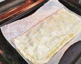 Foto del paso 7 de la receta: Empanada de Morcilla y Manzana
