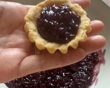 Foto langkah ke 10 dari resep Pie Ketan Hitam Saus Saffron.