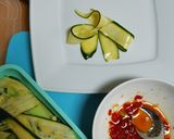Zucchinischleifen - mit Koriander als Salat Rezeptschritt 6 Foto