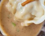 A picture of step 6 of Cilantro, Shiitake Mushroom, and Pork Dumplings.