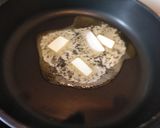 Foto del paso 2 de la receta Poulet à la crème (pollo a fuego lento con nata y cebolla)