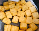 Hình bước làm 2 của món Thịt kho đậu