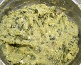 Foto del passaggio 3 della ricetta Frittelle di broccoletti e acciughe di carnevale