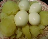 Foto del paso 2 de la receta Patatas "espachurradas"con huevo duro