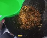A picture of step 3 of Maggie Noodles Soup.