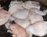 Foto langkah ke 1 dari resep Ayam Ungkep Bumbu Lumur Endesss.