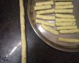 A picture of step 2 of Chawal Ke Farre.