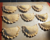 Foto del paso 8 de la receta: Empanadas semi integrales rellenas de proteína de soja