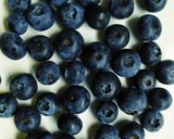 صورة لخطوة 1 من وصفة عصير التوت البري مع الليمون blueberry with limon