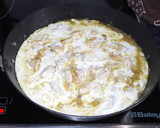 Foto del paso 2 de la receta: Pasta rellena con salsa de pollo