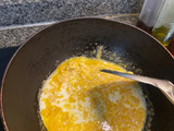 Ayam saus telor asin