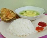 Foto langkah ke 4 dari resep Sup tahu hoka hoka bento.