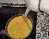 Foto del paso 6 de la receta: Tortilla de patatas con filetes pechugas asadas