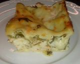 Foto del passaggio 5 della ricetta Lasagna rucola e salmone