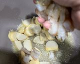 Foto langkah ke 3 dari resep Nasi Goreng HongKong ala Mama Asi / yLoVeA.