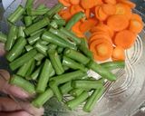 Foto langkah ke 3 dari resep Sup ayam sayur.
