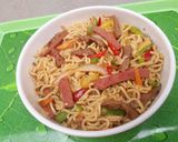 A picture of step 4 of Stir Fry Noodles.