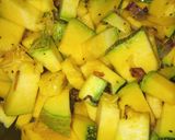 कद्दू की खट्टी मिठी गुड़ की सब्जी (kaddu ki khatti meethi gur ki sabzi recipe in Hindi) रेसिपी चरण 5 फोटो