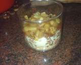 Foto del paso 4 de la receta: Falsa tarta de manzana con natillas y galletas con coco