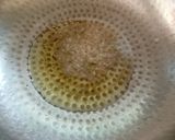 A picture of step 5 of Methi Matar Malai.