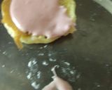 A picture of step 6 of Choco pie with marshmallow.