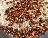 A picture of step 3 of Chatpata chivda.