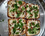 ગાર્લિક બ્રેડ(Garlic bread recipe in Gujarati) રેસીપી સ્ટેપ4ફોટો