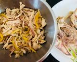 Hình bước làm 4 của món Bún thang Hà Nội