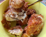 Foto langkah ke 6 dari resep AYAM GORENG BAWANG PUTIH by irre_desirre.