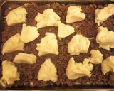Foto del paso 4 de la receta: Pastel de carne y papa con costra de queso y perejil