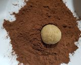 Foto del passaggio 4 della ricetta Tartufi tiramisù