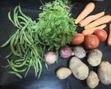 A picture of step 1 of Mint-Vegetable Rice.