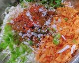 স্পাইসি চিলি ব্রেড রেসিপি ধাপ - 2 ছবি