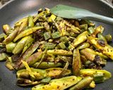 व्रत वाली भिन्डी परवल की सब्जी (vrat wali bhindi parwal ki sabzi recipe in Hindi) रेसिपी चरण 4 फोटो