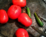 Foto del paso 1 de la receta: Chicharrón en salsa roja