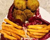 Foto del passaggio 5 della ricetta Polpette di pollo e arrosto di lonza