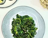 Foto langkah ke 5 dari resep Sigeumchi Namul 시금치나물 (Salad bayam ala korea).