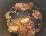 عکس مرحله 1 از دستور خورش بامیه با غوره و پوره گوجه