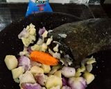 Foto langkah ke 2 dari resep Sayur kari.