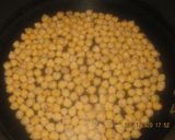Foto del paso 1 de la receta: Sopa de pollo y garbanzos