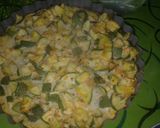 Foto del paso 2 de la receta: Tortilla de zapallito con ensalada de tomate lechuga y zanahoria