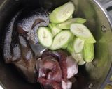 Hình bước làm 1 của món Cá chuối kho chuối