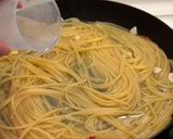 和風鮮菇義大利麵(一鍋到底)的食譜步驟6照片