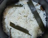 Foto langkah ke 4 dari resep Nasi Daun Jeruk.