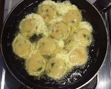 Foto langkah ke 3 dari resep Perkedel Kentang Kornet ala Mama.