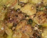 A picture of step 7 of Karhi pakore.