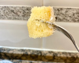 Foto del paso 11 de la receta: Pastel húmedo sin harina